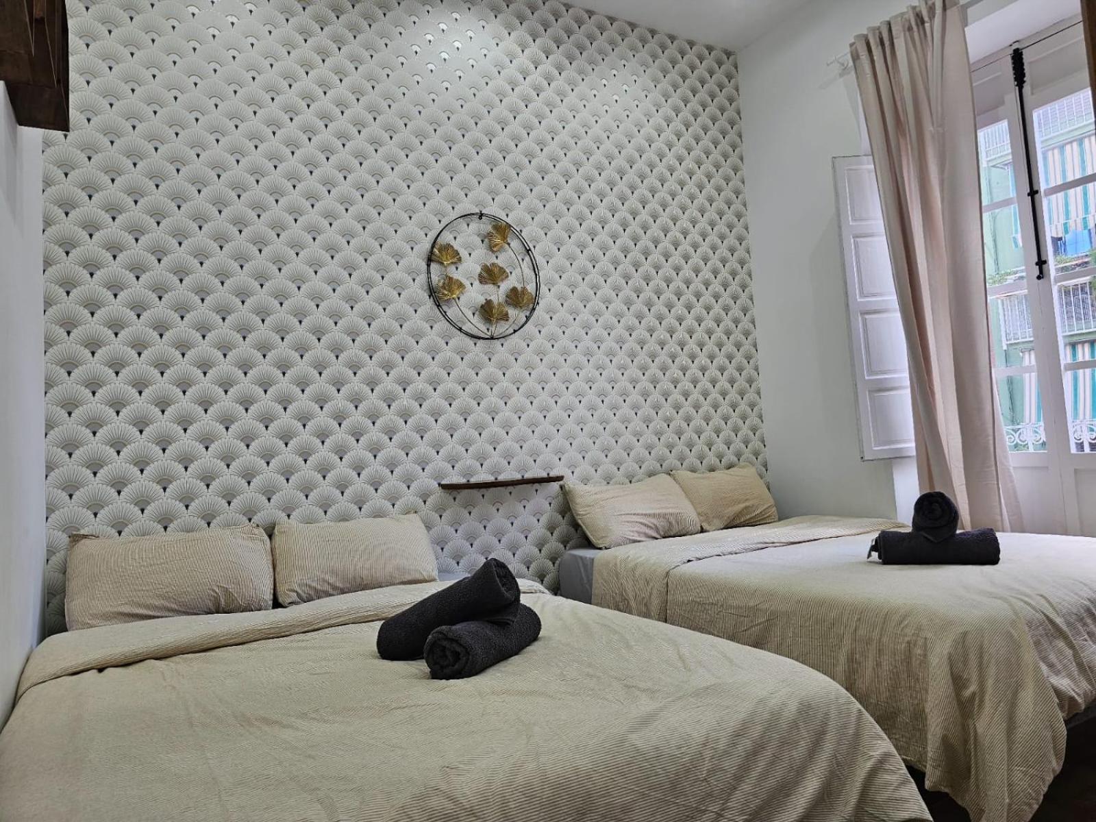 Luxury Apartments Near The Beach And Downtown Centrum 8 Alicante Exterior photo